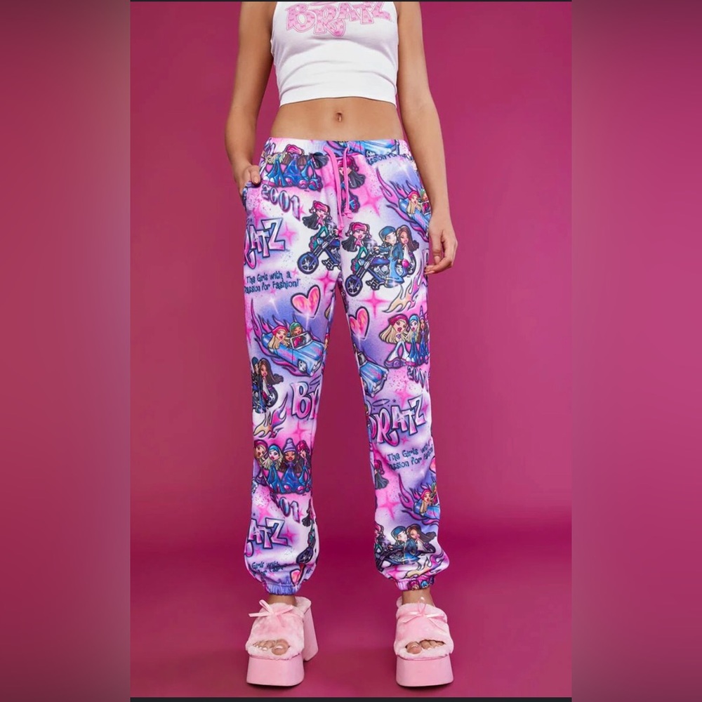 Bratz Passion for Fashion Sweatpants- Sold Out Online